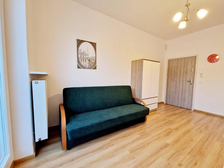 Apartament Ladna Kawalerka Srodmiescie, Szybkie Wi - Fi. *